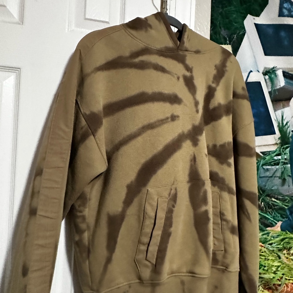 LCKR tie dye hoodie